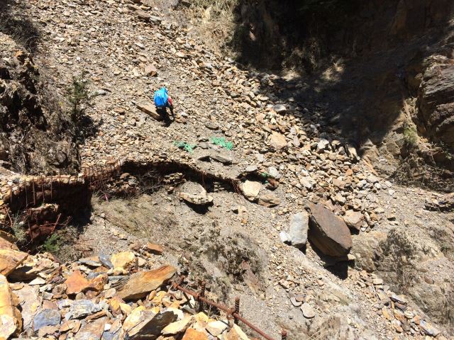 玉山開放登山步道系統示意圖(咖啡色是原就開放的步道，藍綠色 為6月1日開放之步道)