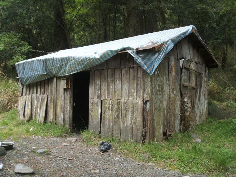 Nanhu River Cabin